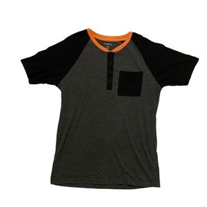 Carbon Black Gray Coral Small Unisex Tee